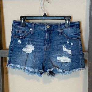 Freyed, high waisted jean shorts